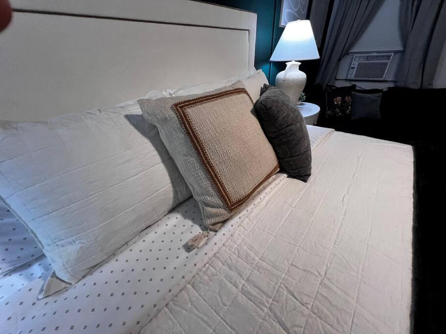 Plush King Bed Xtra Cozy Pahokee